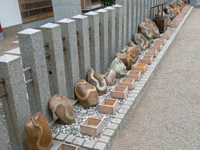 金蛇水神社