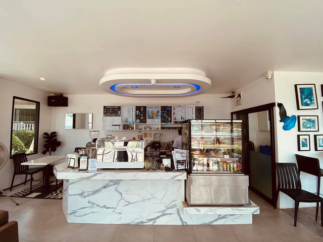 Indigo Cafe คาเฟ่เกาะล้าน 