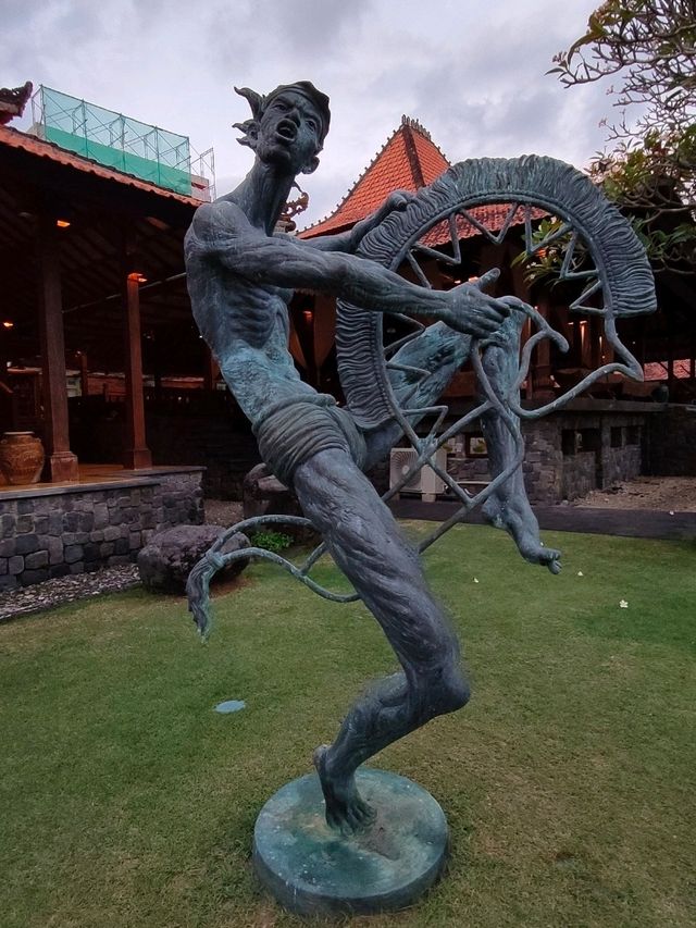 A Sunset Feast by the Sea — Grand International Dining at Taman Bhagawan