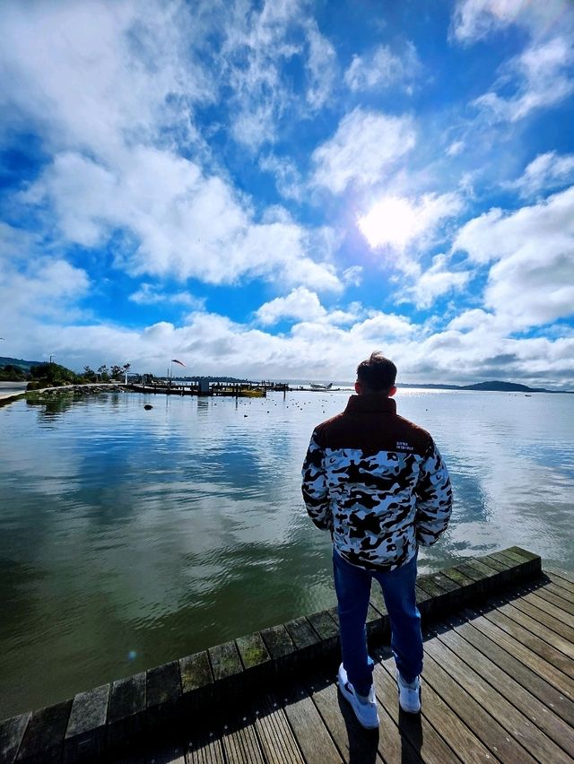 Whakarewarewa – The Living Māori Village by Lake Rotorua 