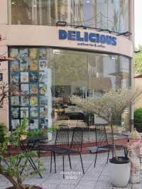 Delicious Patisseries & Coffee