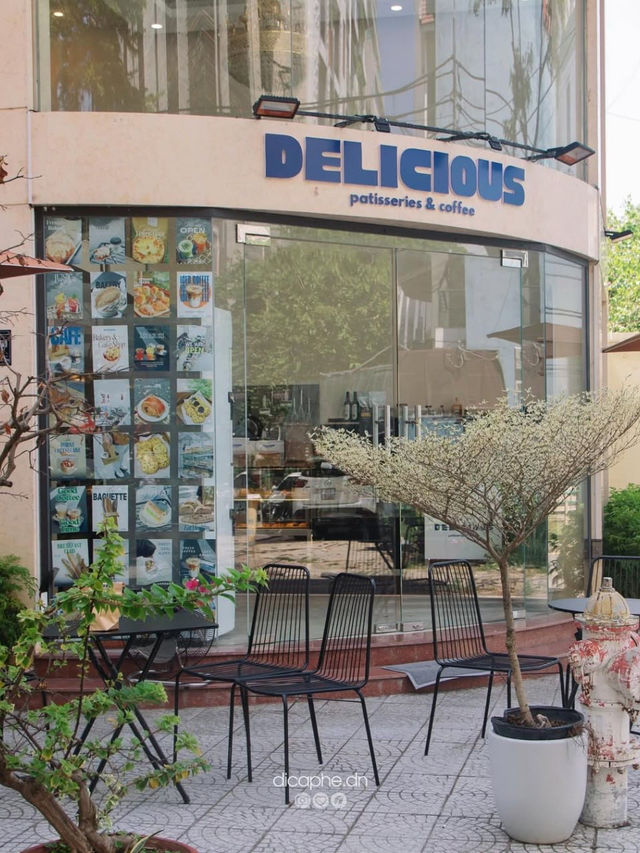 Delicious Patisseries & Coffee