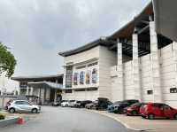 Where the City Meets the Lake – Marina Putrajaya