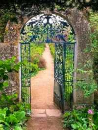 Rousham House & Gardens: England’s Timeless Arcadia 🇬🇧
