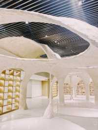 📚 Geometric Bookstore – Xining China