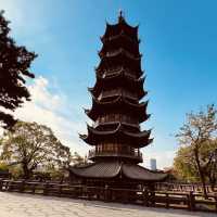 Longhua Temple: Shanghai’s Oldest & Most Majestic Buddhist Sanctuary** 🌸🏯