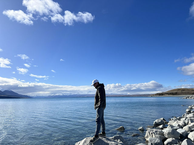   《冰河的藍色詩篇：Lake Pukaki》 💙🏔 