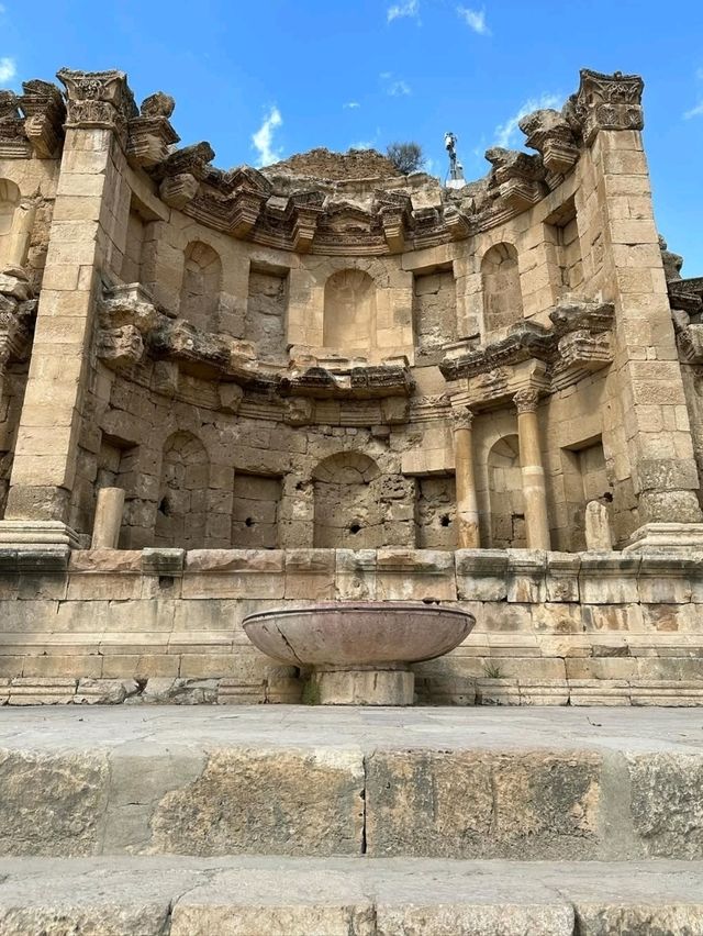 Exploring the Ancient Splendor of Jerash