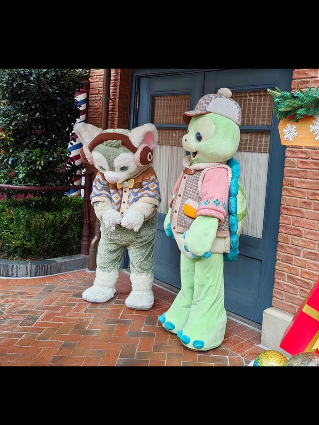【夢と魔法の世界へ✨】上海ディズニーランドで最高の一日を! 【夢と魔法の世界へ✨】上海ディズニーランドで最高の一日を!