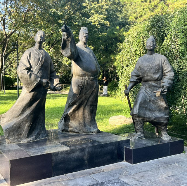 🏛 Da Ci’en Temple Ruins Park 大慈恩寺遗址公园 — Tang Dynasty Echoes in the Modern City