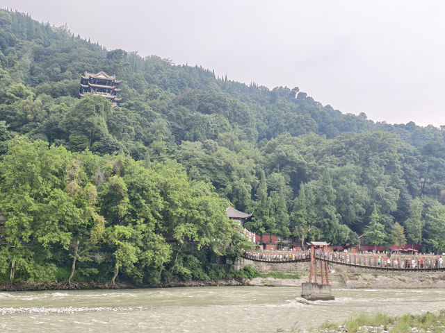都江堰景區半日遊一不累人的走法