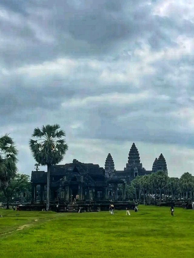 Angkor Archaeological Park – A Journey Through Time 🌿