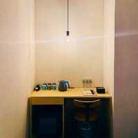 現代風格與便利兼具：Akabane Holic Hotel