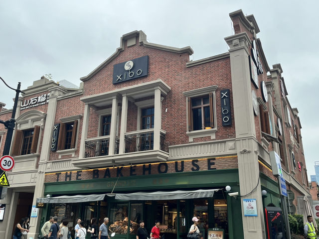🥐 Sweet Tooth Crawl in Shanghai — 3 Must-Visit Bakeries & Cafés