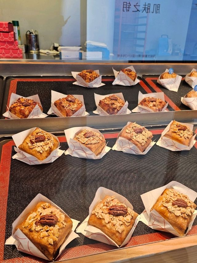 懶人東京食店推介，一試難忘的鬆脆開心果甜品