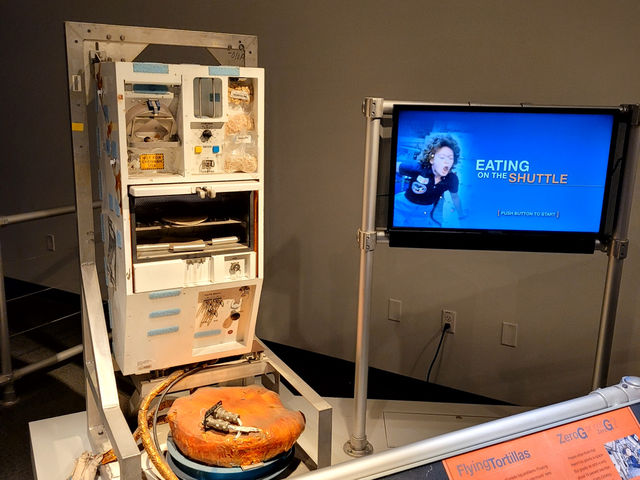 첨단 과학과 놀이가 결합된 캘리포니아 과학센터  