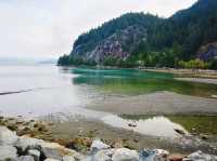 溫哥華波特灣省立公園:海水湛藍🌊