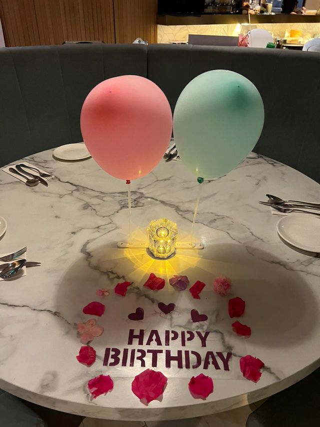 【香港旺角】 主打生日驚喜 儀式感極重西餐廳🎊🎊🎉🎉