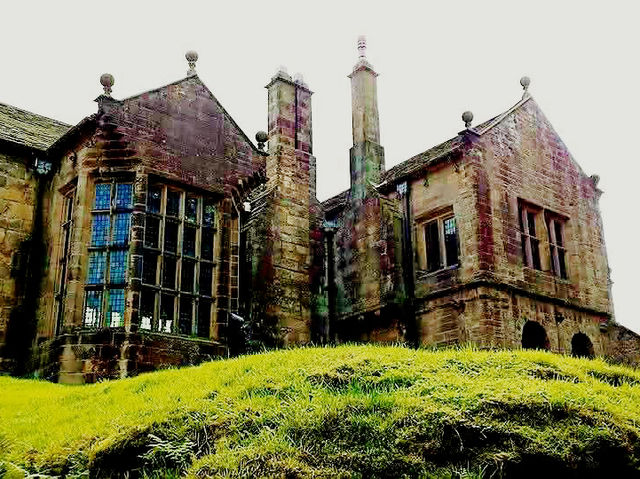 Your Solo Royal Adventure: Hoghton Tower