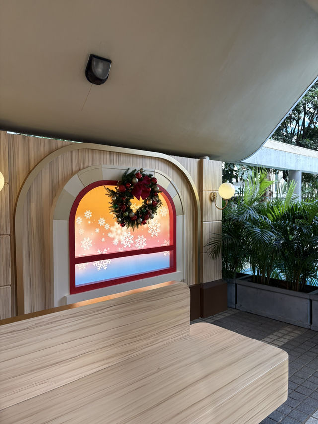 Statue Square – จัตุรัสรูปปั้นย่าน Central Statue Square – จัตุรัสรูปปั้นย่าน Central