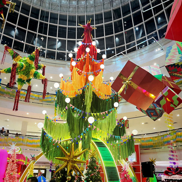 Happy Piñata Holidays at Queensbay Mall 2025 Happy Piñata Holidays at Queensbay Mall 2025