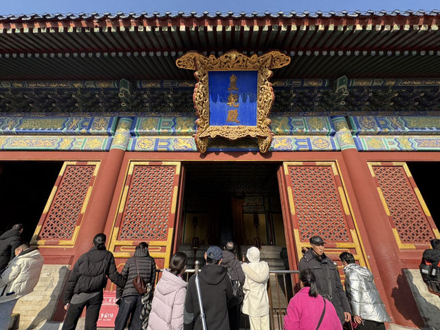 🌤️ Temple of Heaven (Tiantan) — A Sacred Space of Harmony and History 🌤️ Temple of Heaven (Tiantan) — A Sacred Space of Harmony and History