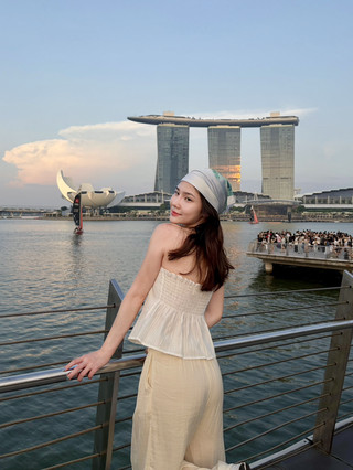 Here's a short Singapore travel itinerary 🇸🇬 covering popular spots and great vibes – follow along!