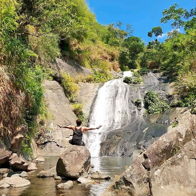 Junuan Falls 