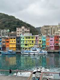 【臺北景點】靜安吊橋、跳石海岸、鹿羽松牧場、基隆正濱漁港彩色屋、一日遊推薦！