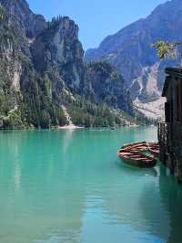 Lake Braies breathless in autumn 