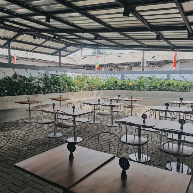 SERVE RESTO & CAFE
