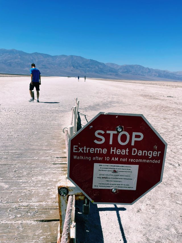 Death Valley National Park – Earth’s Most Extreme Theme Park! 🌞🏜️