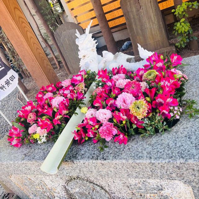 A shrine with a long history built in the Kamakura period