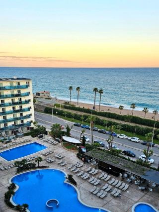 Golden Taurus Aquapark Resort: Family Fun by the Sea in Pineda de Mar