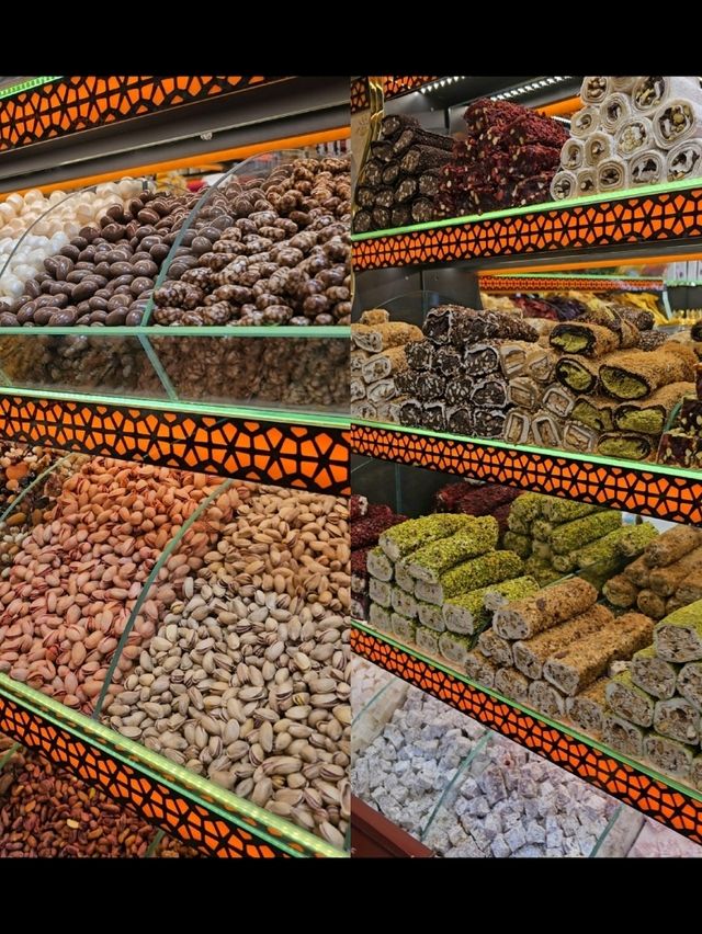 🍽️ Istanbul Food Guide: Traditional Eats, Street Treats & Hidden Gems