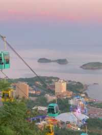 :Sea Breeze, Squares, and Seafood — A Day in Dalian’s Coastal Charm