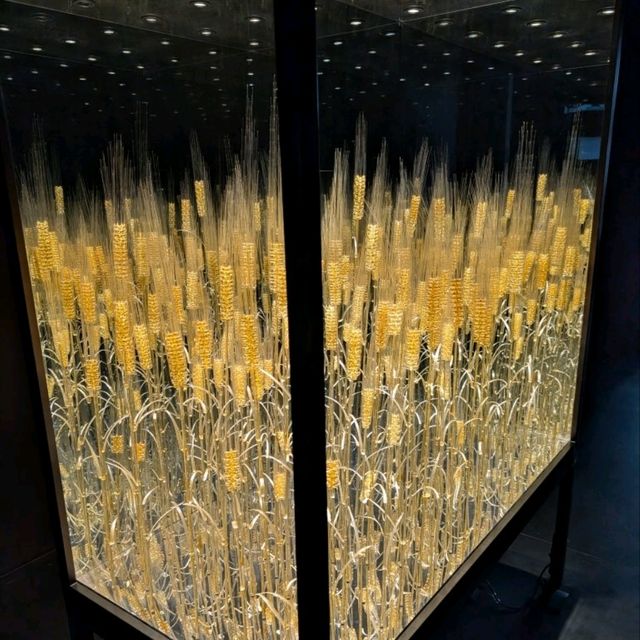 Exploring glass making in Shanghai!