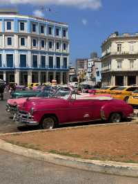 Havana Roadtrip: Classic Cars, Rooftop Views & Rich History