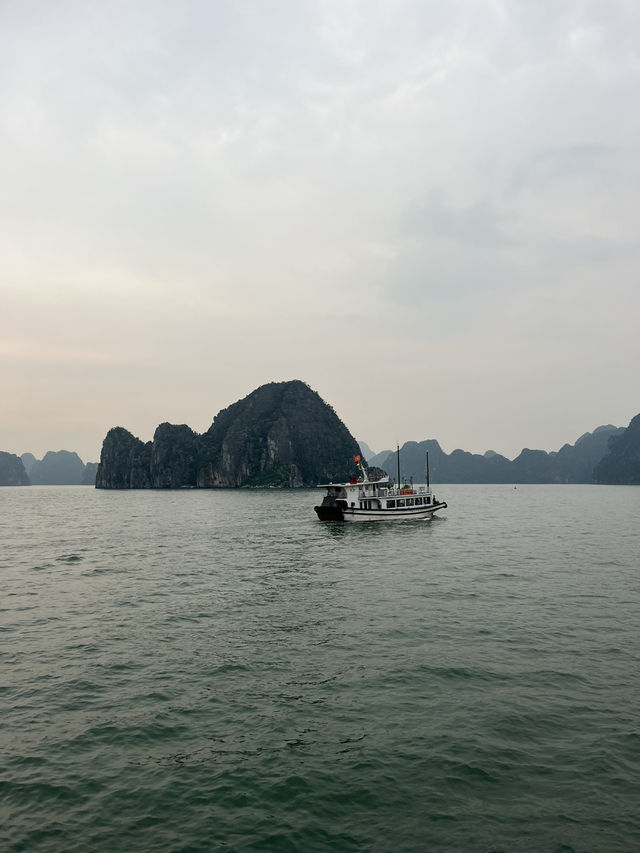 Ha Long Bay: A Hidden Wonder of the World 🌊✨