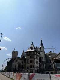🏰 Antwerp: Art, Diamonds & History