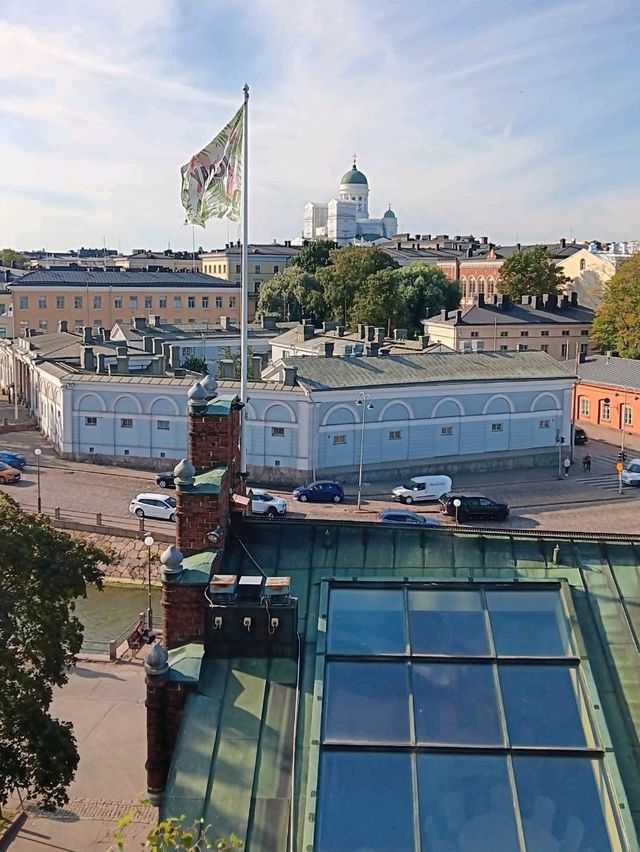 Uspenski Cathedral Guide — The Eastern Crown of Helsinki 🧱✨️🎼 Uspenski Cathedral Guide — The Eastern Crown of Helsinki 🧱✨️🎼
