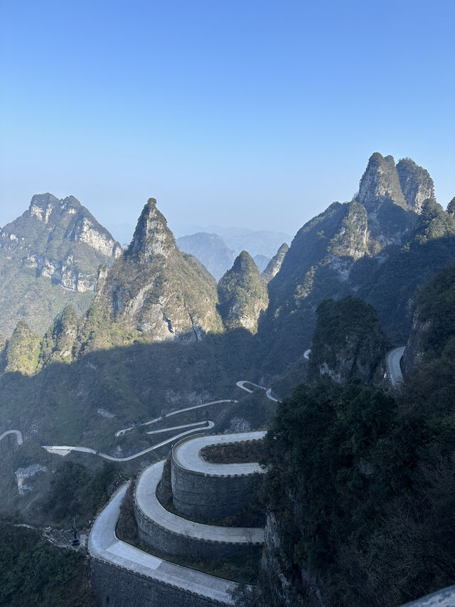 Путешествие в Чжанцзяцзе Путешествие в Чжанцзяцзе