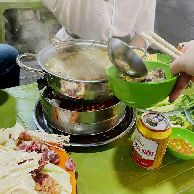 Night market in Hanoi 🇻🇳 