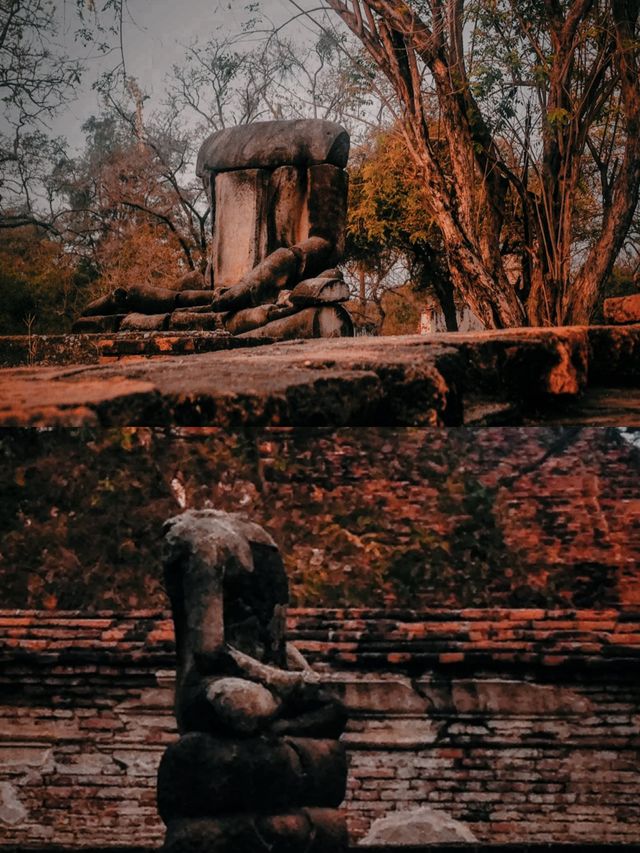 Ayutthaya: Amidst the hustle and bustle of the world, as the sun sets and the journey comes to an end, the glory of a hundred years is but a fleeting cloud of smoke.