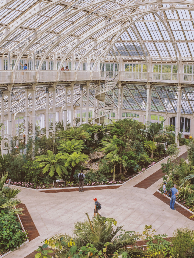 Kew Gardens 🌿 UK's Stunning Gem