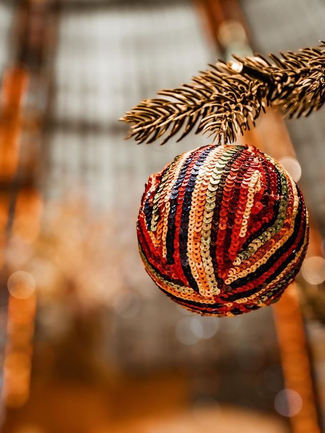 Magical Christmas Moments at Galeries Lafayet
