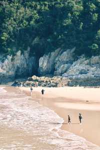 姊妹們太漂亮了冬日海岸線徒步水桶岙小環線｜浙版“麥理浩