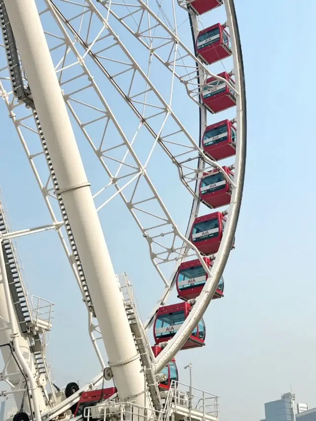 Who wouldn't want to own a Ferris wheel that turns 3 times for 20!