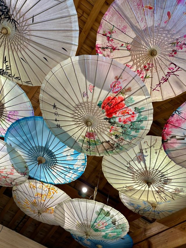 在濟南走一種很新的泉水古城walk附路線