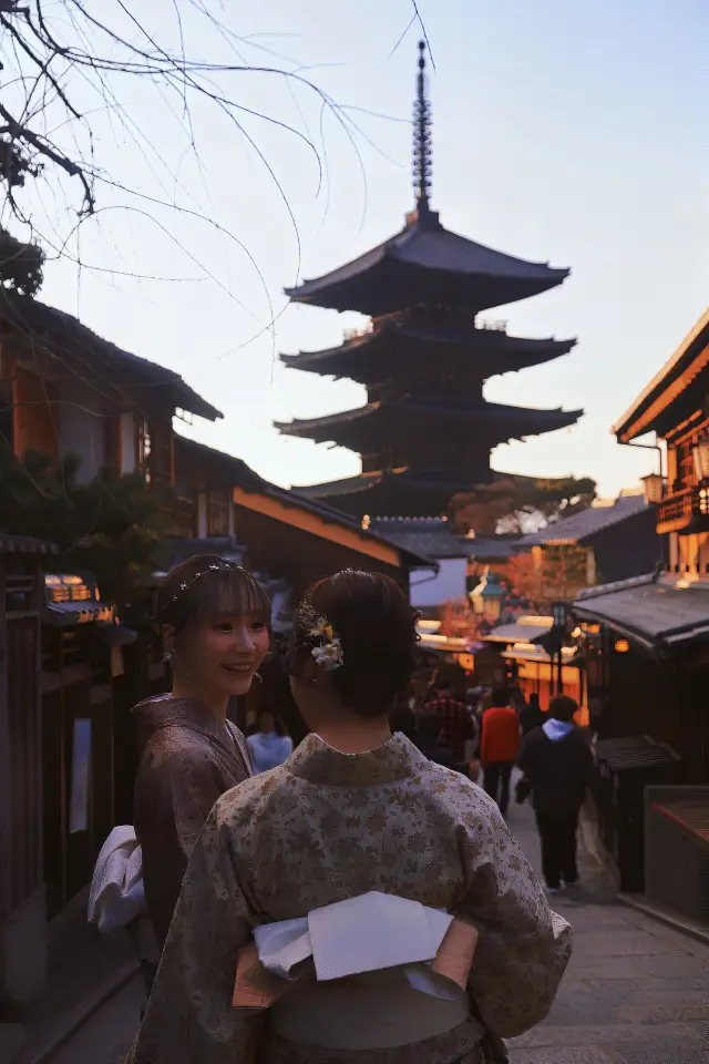 京都のマイナールートを探索し、百年の老舗に驚かされる